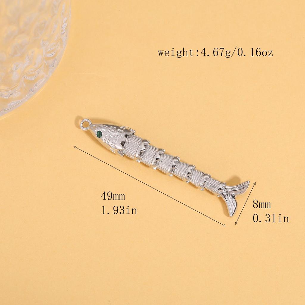 Eleganter vergoldeter Koi-Fisch Anhänger mit Strasssteinen