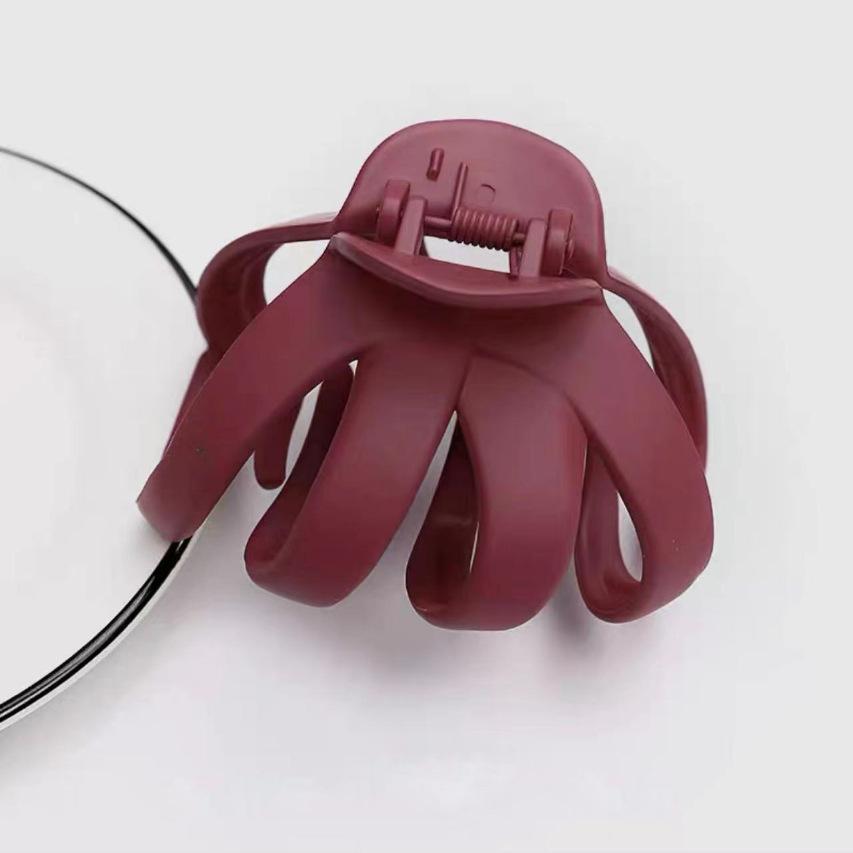 

Модные заколки для волос с хвостиком, черные акриловые маленькие когти для волос для женщин и девочек, заколки в виде акулы, головные уборы, заколка, аксессуары для волос красный