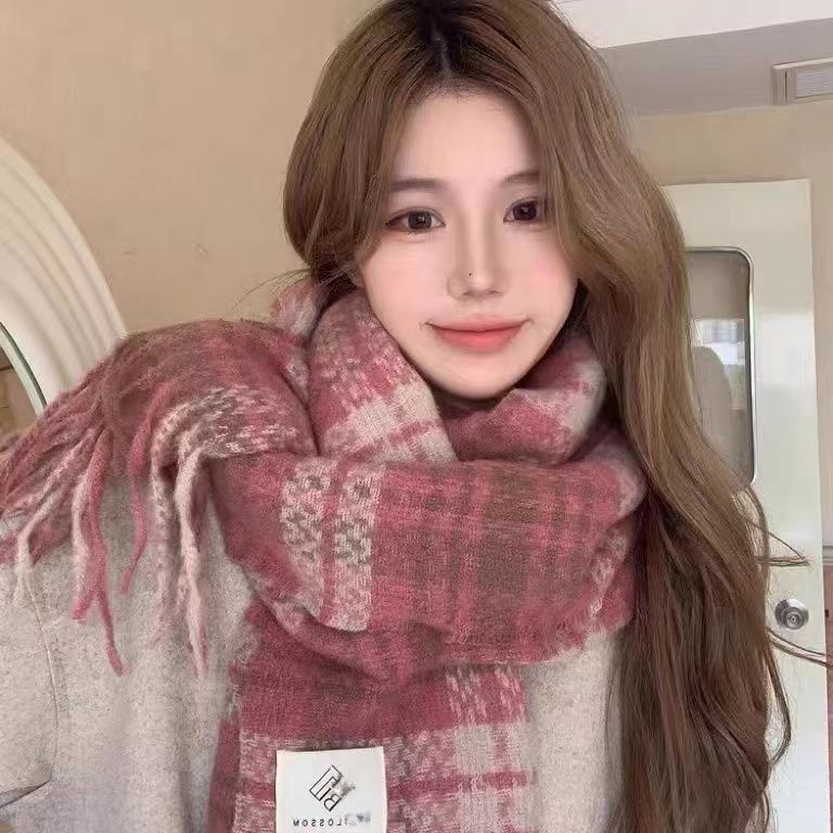 Plaid scarf female Korean atmosphere warm new dry rose pink autumn and winter white soft fringed shawl scarf