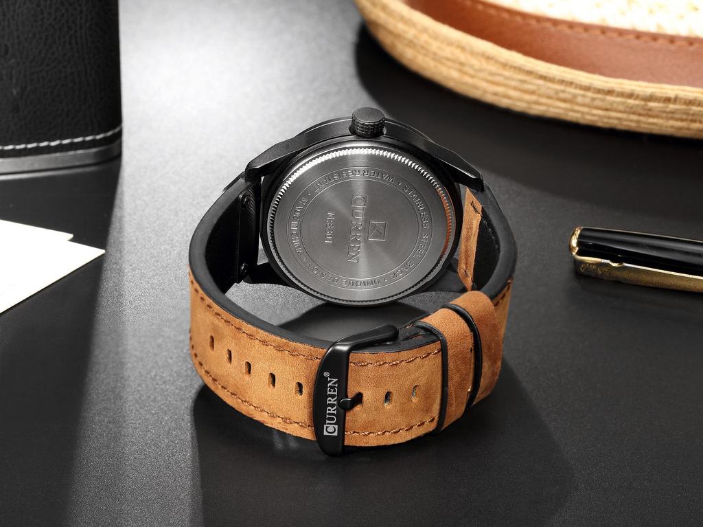 Curren 8301 Men's Leather Strap Business Calendar Watch
