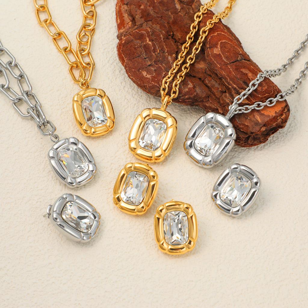 Keen-on Necklace Earring Set Cubic Zirconia Square Pendant Fashionable Personalized PVD Plating Selected Zircon Wholesale New