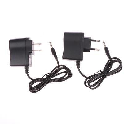 1 Adet El Tipi Elektrikli Dikiş Makinesi Eu/Us Fiş Güç Adaptörü 110V-240V 50/60Hz 6V 1A Ac/Dc Güç Adaptörü 101 Dikiş Makinesi İçin