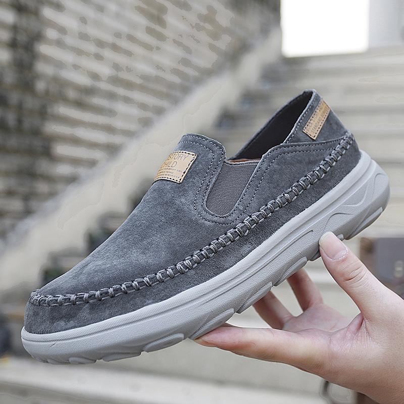 Fashion High Quality Men Walking Shoes Suede Leather Outdoor Shoes Light Colour Soft Bottom Loafers All-match Flats Slip on Driving Shoe