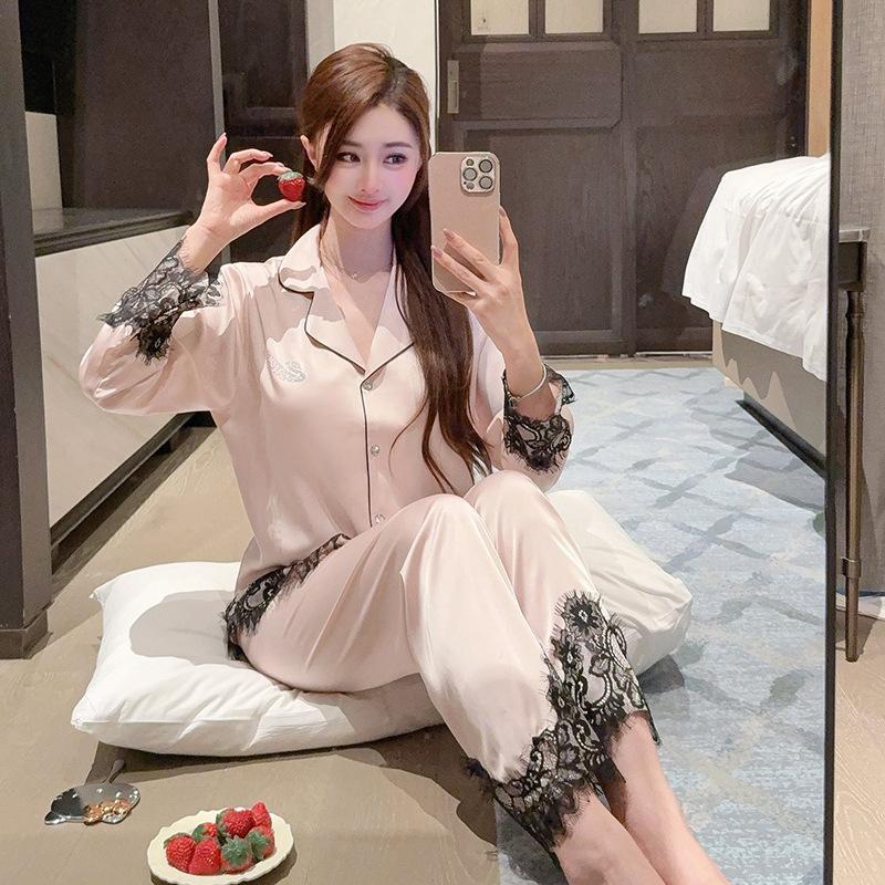 Factory goods 1011 autumn and winter new ice silk pajamas women's Douyin fashion cartoon Internet celebrity fashion loungewear suit