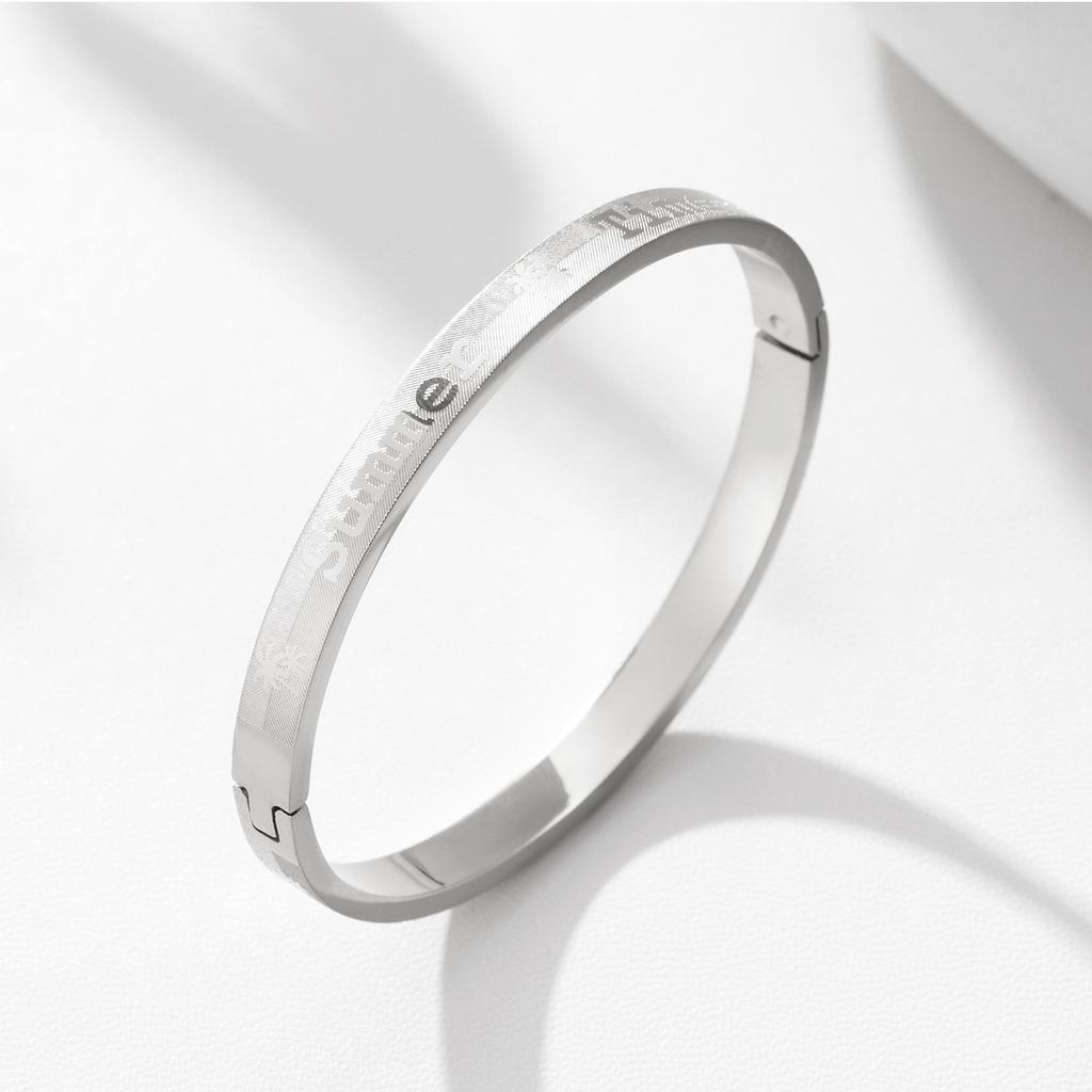 New titanium steel bracelet creative corrosion coconut mesh egg buckle couple bracelet stainless steel decoration