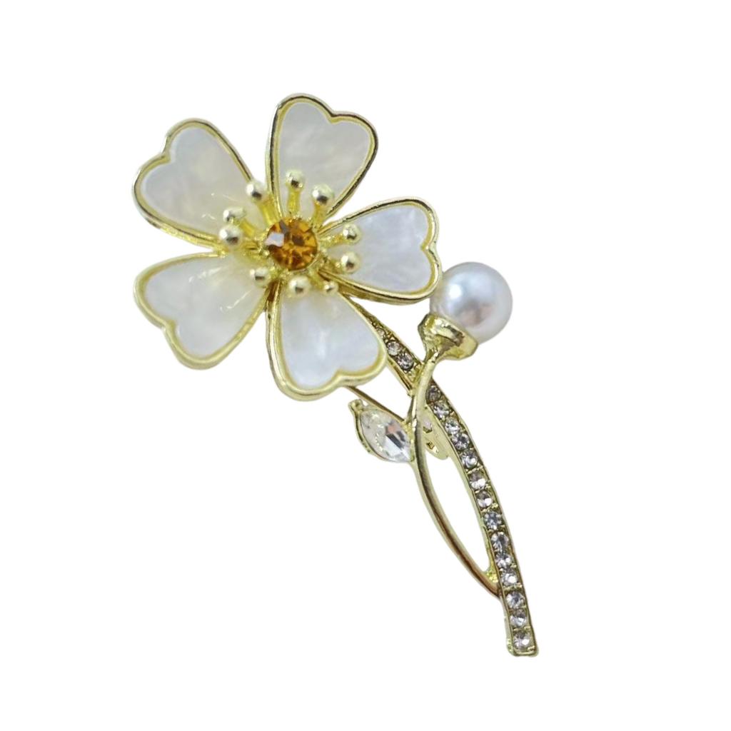 Delicate Pearls Embedded Floral Brooch Rustproof Alloy Accessory Clothing Accessories For Office Party Dress Enhancement