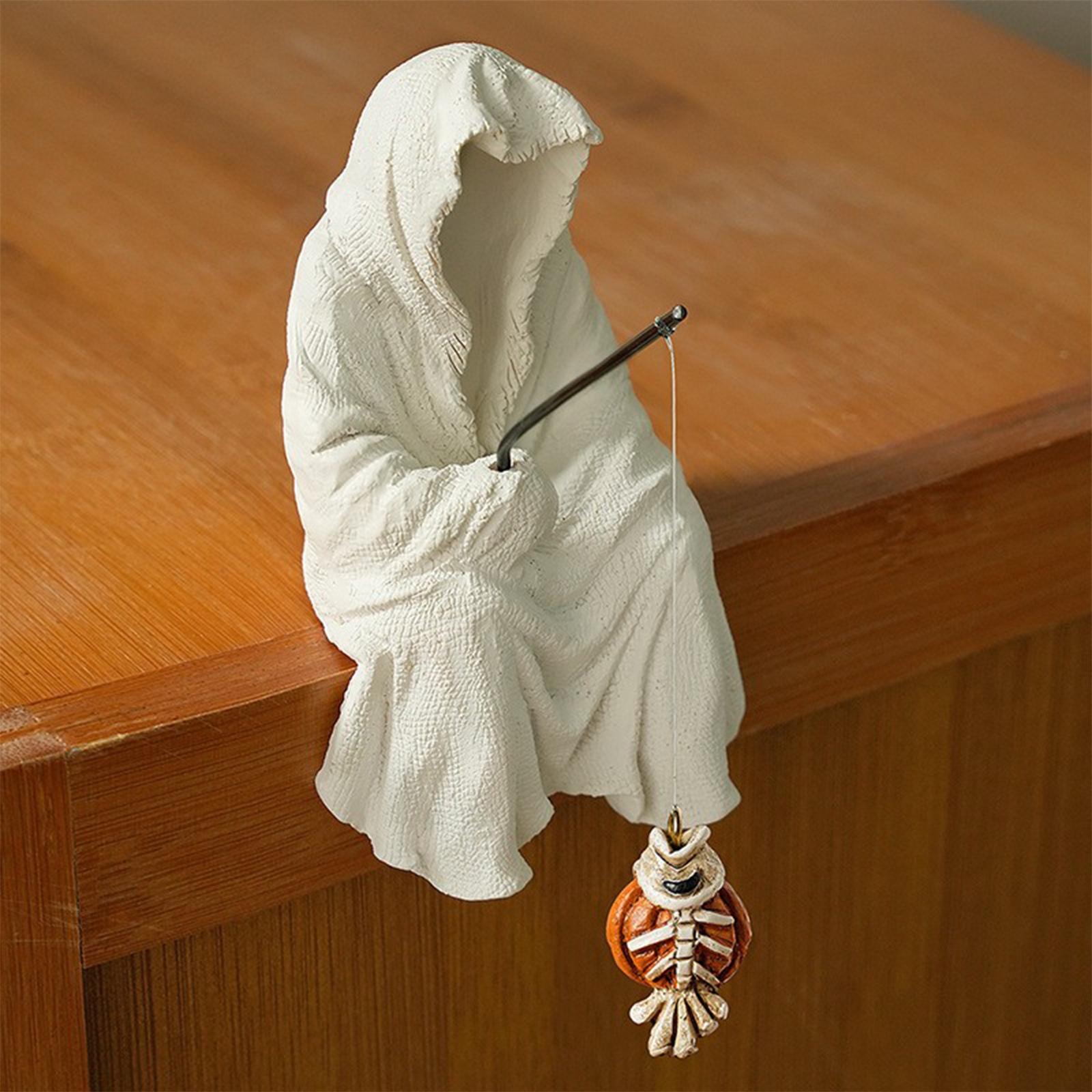 

Halloween And Festival Fishing Witch Resin Handicraft Decorative Item Creative Witch Fishing Pendant. One Size белый