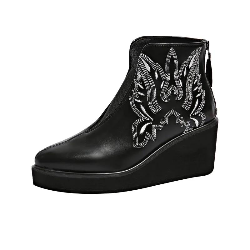 Fashion Large Fashion Boots 2024 Autumn and Winter New Item Independent Station Retro Embroidery Retro Short Leather Boots for Women