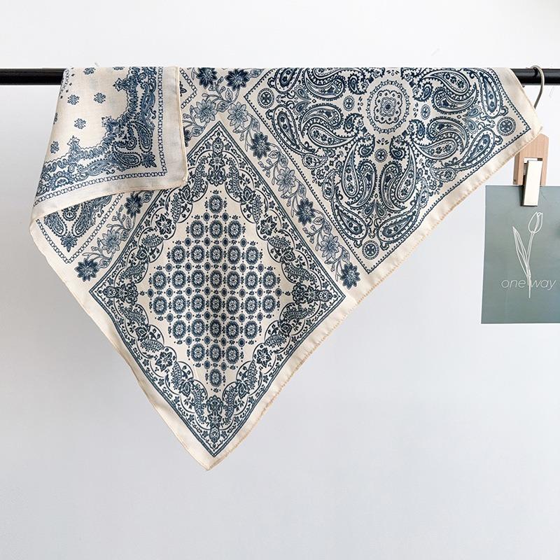 Women S Vintage Paisley Square Scarf For Autumn Winter Fashion Neckwear