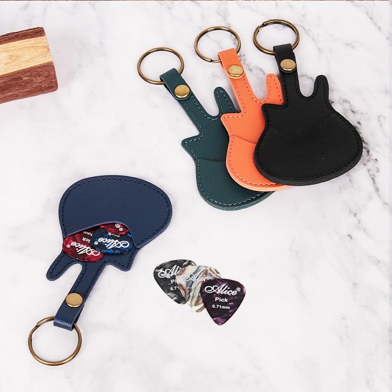 1Pc Leather Guitar Pick Bag Pick Holder Case Guitar Shape With Key Ring Guitar Accessories Instrument Accessories
