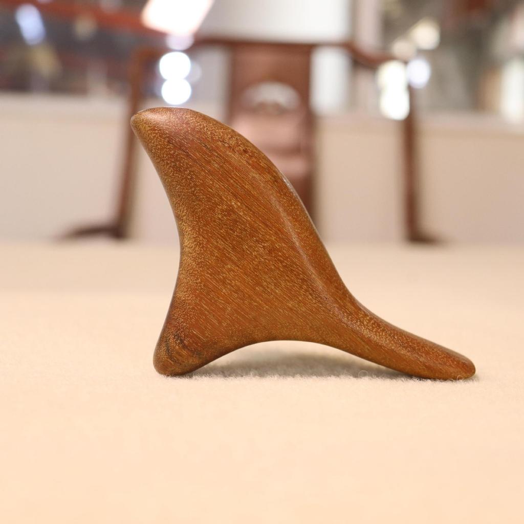 Golden Sandalwood Triangle Sparrow Multifunctional Massager Foot Therapy Foot Acupuncture Massage Stick Foot Meridian Scraping Tool