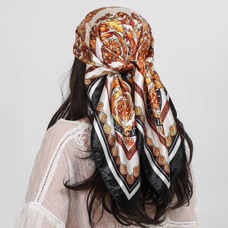 90cm Leopardenmuster Quadratisches Seidentuch Damen Luxus Großer Schal Halstuch Stirnband Damen Kettendruck Hijab Schals Bandana