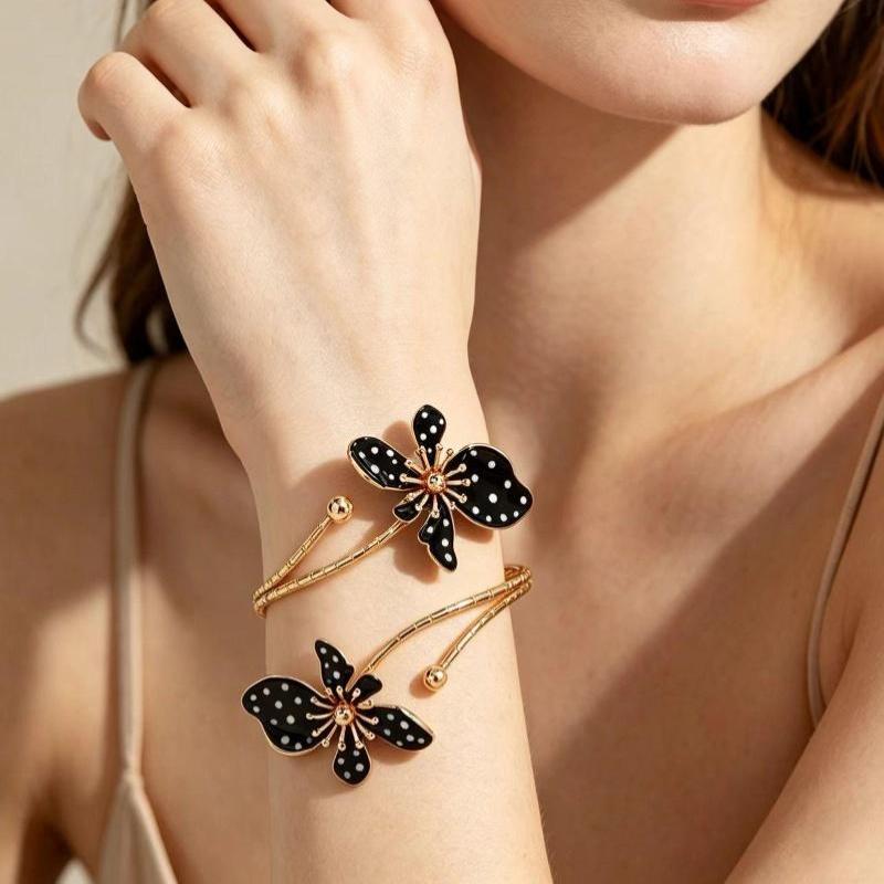 Gold Plated Cuff Bracelet Red White Polka Dot Enamel Flower Non-Irritating Jewelry for Women Daily All-Match Wear
