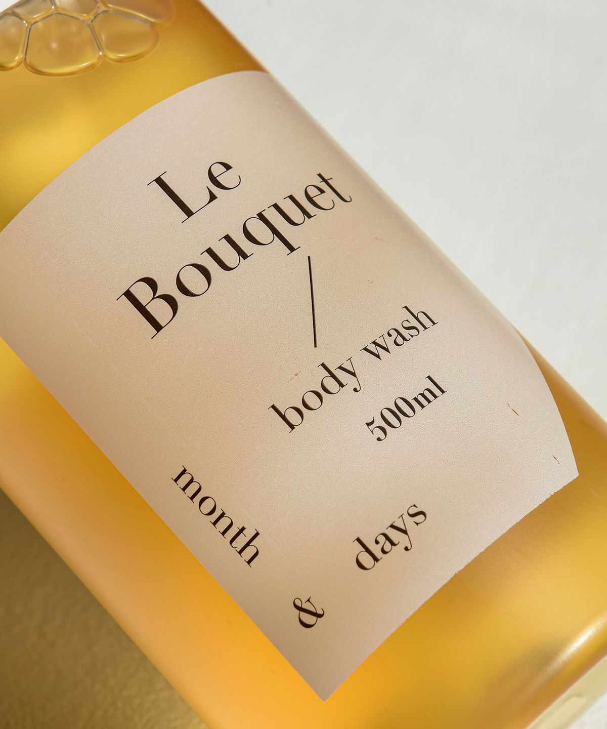 Perfume Care Body Wash Le Bouquet Floral Scent 500ml