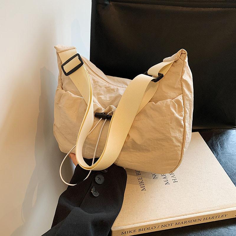 

Versatile Soft Nylon Drawstring Shoulder Bag In Chic Colors For Everyday Use бежевый