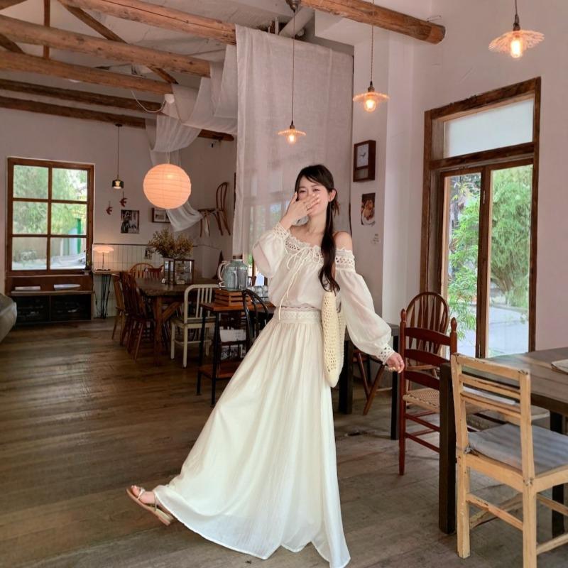 Seaside Vacation Style One-word Shoulder Straps Long-sleeved Shirt Women's Clothing Autumn High-waisted Thin Skirt Two-piece Set