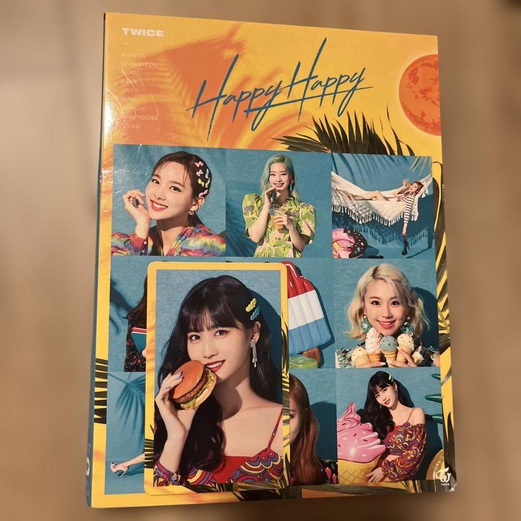 [USED] TWICE HAPPY HAPPY + TWICE 10,000 yen purchase bonus card included