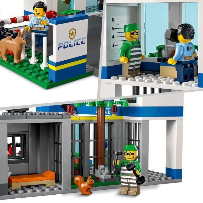 LEGO® City 60316 Policejní stanice, Hračka Helikoptéra, Policejní auto, Figurka psa, Hračka Popelářské auto