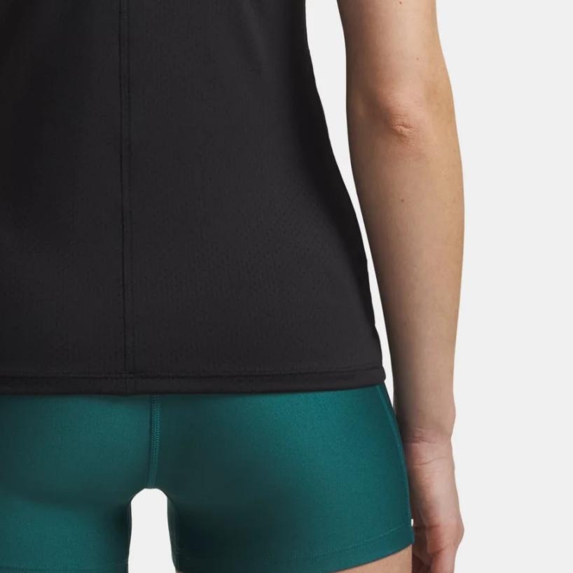 Under Armour Solid Color Round Neck Sleeveless Tank Top Women Tops 6009989-001