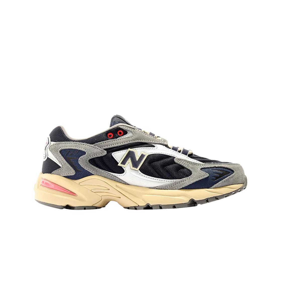 

Мужские кроссовки New Balance 725 Navy ML725S