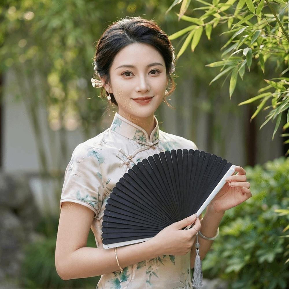 Mini Handheld Fan Portable Chinese Style Fan Creative Tassel Folding Fan Stage Performance