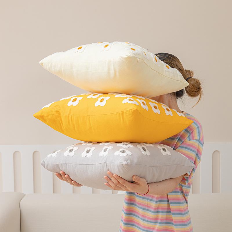 Daisy Towel Embroidered Pillow Modern Simple Home Decoration Pillow Case Living Room Solid Color Sofa Cushion Pillow