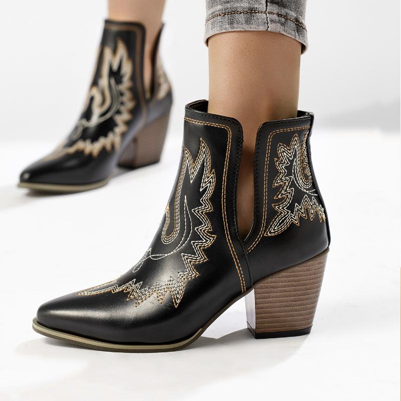 Fashion Retro Women Boots Flower Embroidered Cowboy Boots Platform Winter Warm Shoes Ankle Casual Shoes Botas Mujer Comfortable Shoes