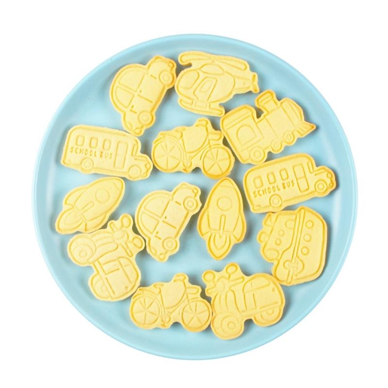 8Pcs Cartoon Transports Vehicle Pattern Cookie Cutters Pressable Biscuits Mold