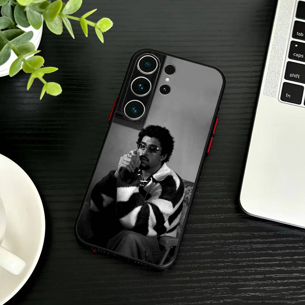 Bad K-Bunny Phone Case For Samsung S26,S25,S24,S23,S22,S21,S20,Ultra,Plus,FE Black Soft Cover