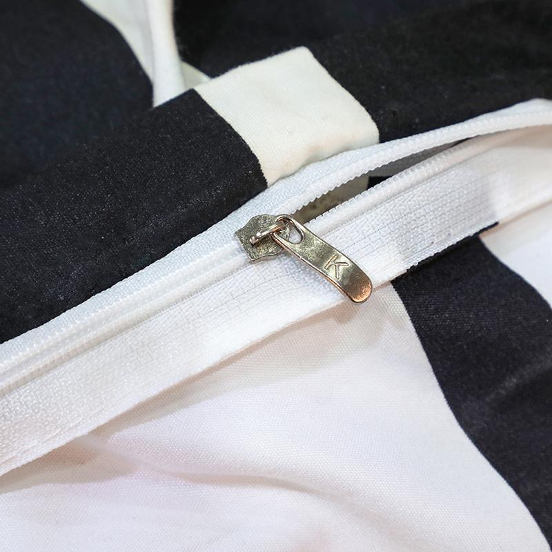 Lehký luxusní hotelový povlak na přikrývku 3dílná sada, černé a bílé vertikální pruhy ultra měkké mikrovlákno prodyšný povlak na přikrývku