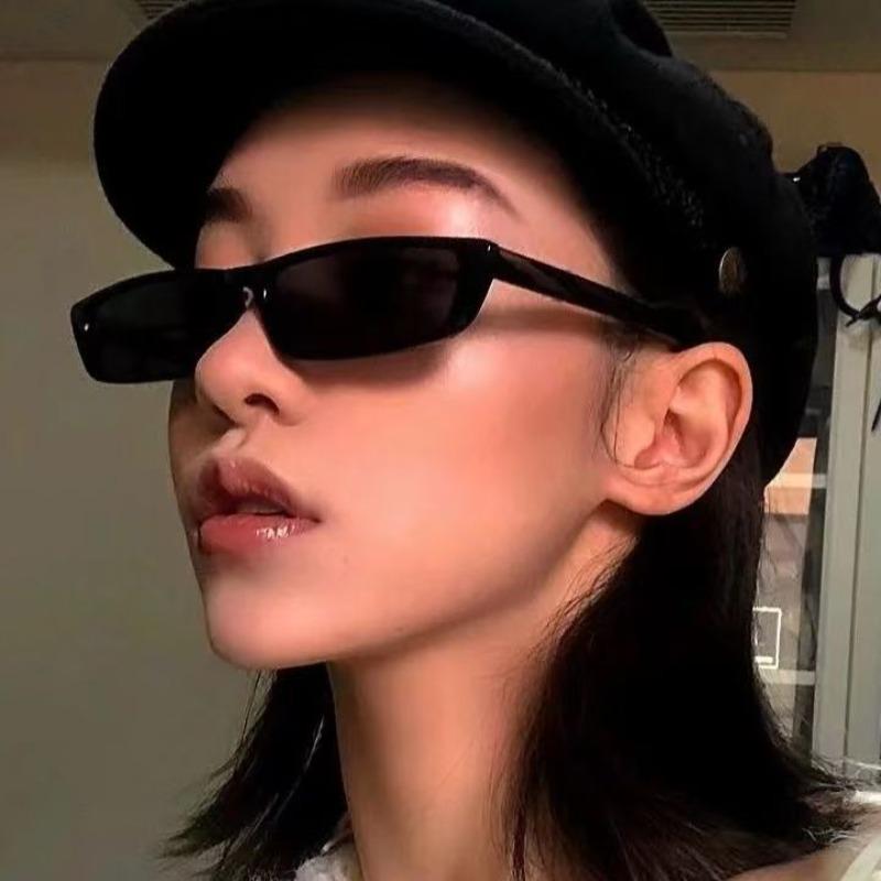Trendy Small Frame Cat Eye Sunglasses For Women Men Retro Square Eyeglasses UV400 Protection Goggle Fashion Eyewear