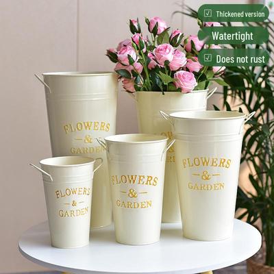Nordischer Stil Schmiedeeisen Blumenarrangement Eimer für frische oder getrocknete Blumen, Großer Bodendekoration Zinnzylinder