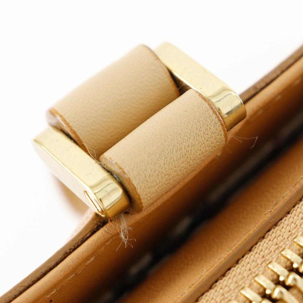 Burberry Kabelka béžová telecí kůže Dámská Použitá