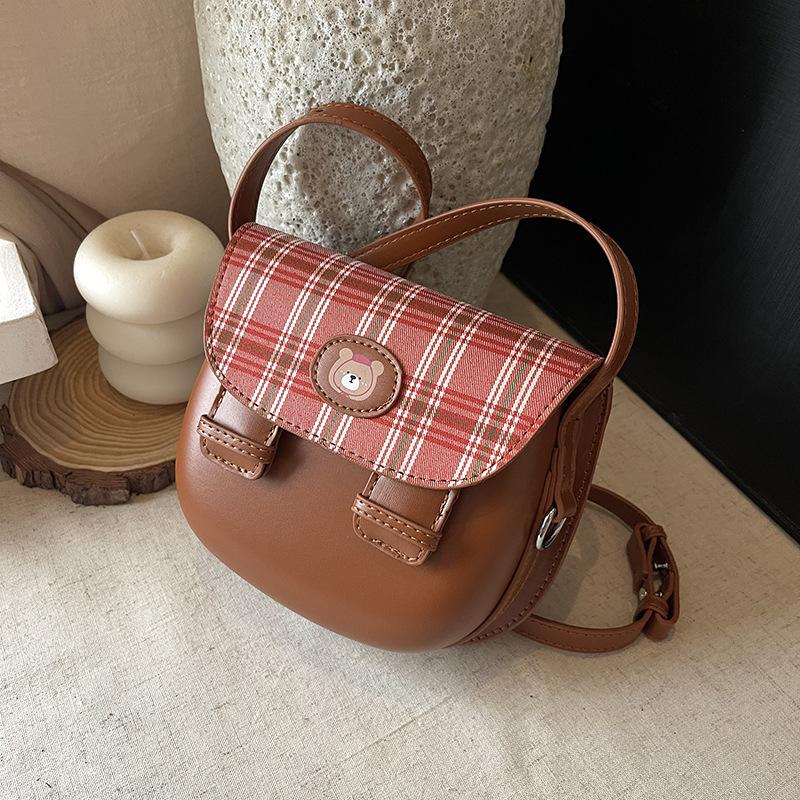 Nischen-Kontrastfarben-Tasche Damen neue Herbst-Retro-vielseitige Umhängetasche exquisite Satteltasche