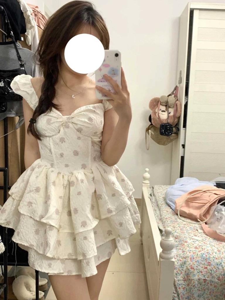 Spring and Summer French Beautiful Sweet Spice Girl Feifei Sleeve Suspender Dress Fairy Dress Waist Fluffy Dress Small Man