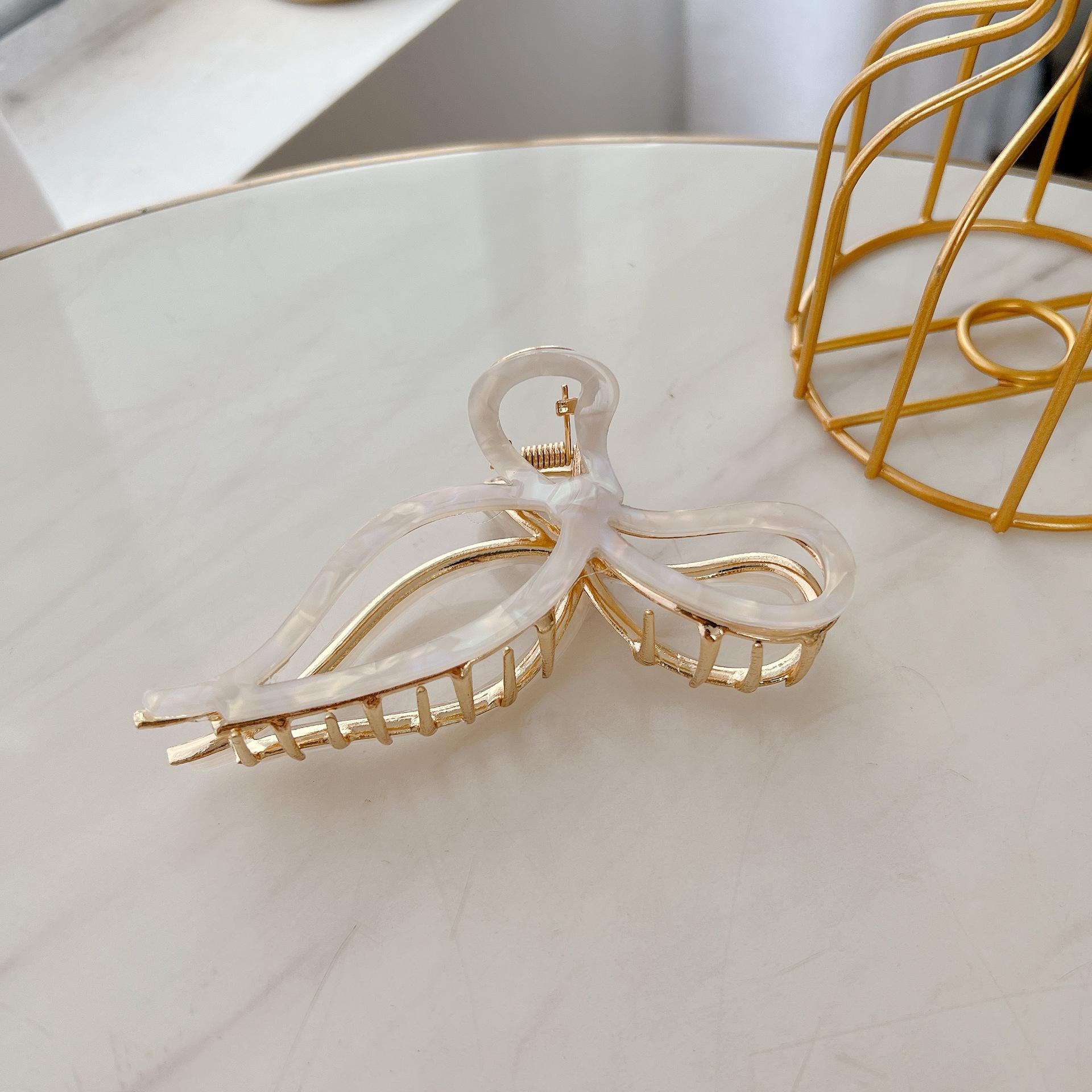 

Премиальная заколка-краб Butterfly для женщин, идеально подходящая для причесок-пучков, с уникальными цветами Shimmer White 11.5cm