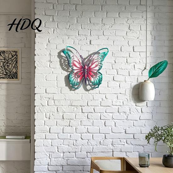 Nature Inspired Home Decor Metal Butterfly Wall Decorations Garden Art Sculpture Weatherproof Hanging for Patio Fence Yard Colorful Iron Sculptures