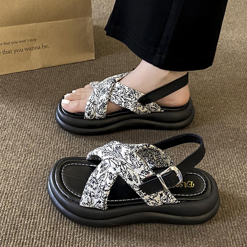 

New Chinese sandals platform Roman women s shoes summer new high-end sandals outside 40 бежевый