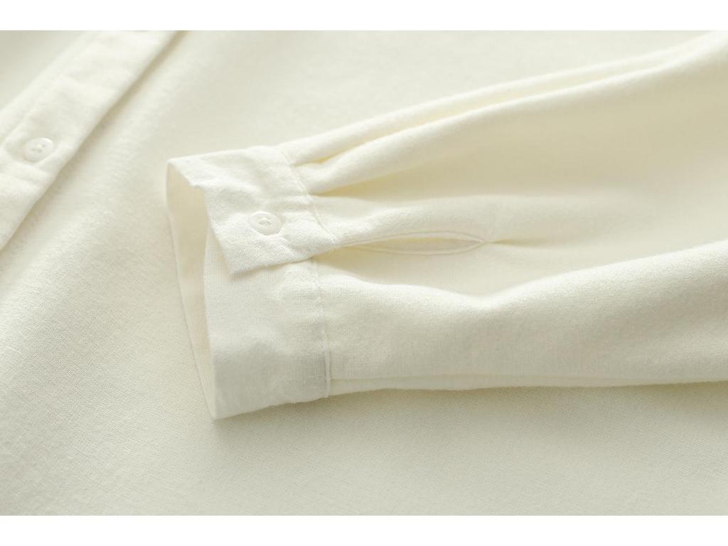 Women's Warm Autumn/Winter Velvet Shirt with Artistic Rabbit & Radish Embroidery