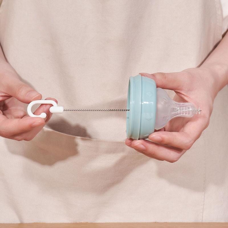 Plastic Straw And Spout Cleaning Brush For Baby Bottles And Water Cups