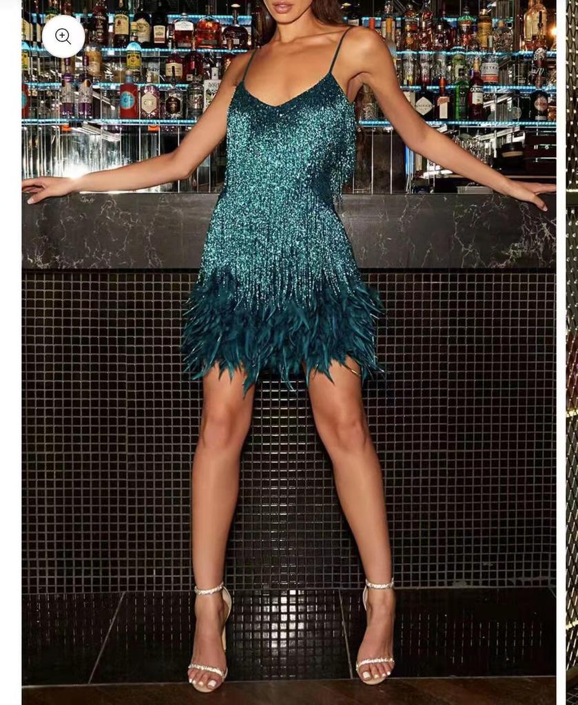 2025 Summer Women's Tassel Sequin Feather Stitch Dress