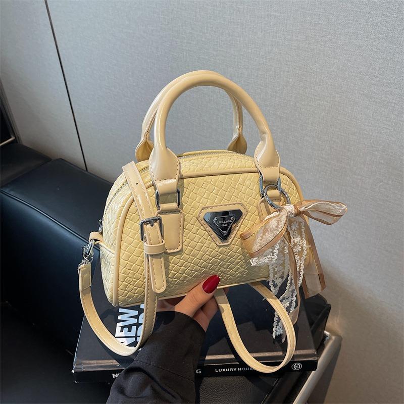 Strukturierte Litschi-Muster Handtasche Damen Neue trendige und modische Pendler-Umhängetasche Sommer Vielseitige Messenger Bag
