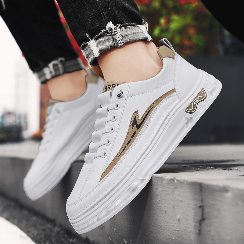 Light Luxury Spring New Men Low Cut Thick Soled Board Shoes Trendy Casual White Shoes Versatile Sports Men Shoes Casual Sneakers