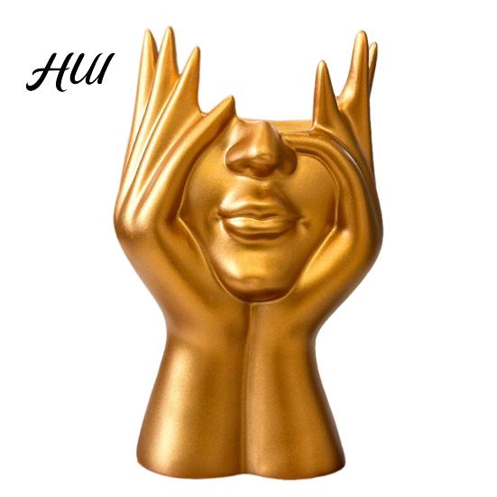 Abstract Face Design Plastic Pen Holder Creative Sculpture Large Capacity Art Supplies Organizer Desktop for Pens Erasers Crayons Markers Makeup Brush