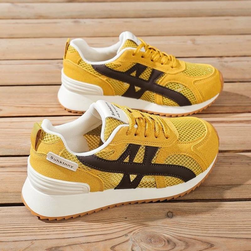 College style mesh breathable sneakers summer rubber sole fashion running shoes student leisure