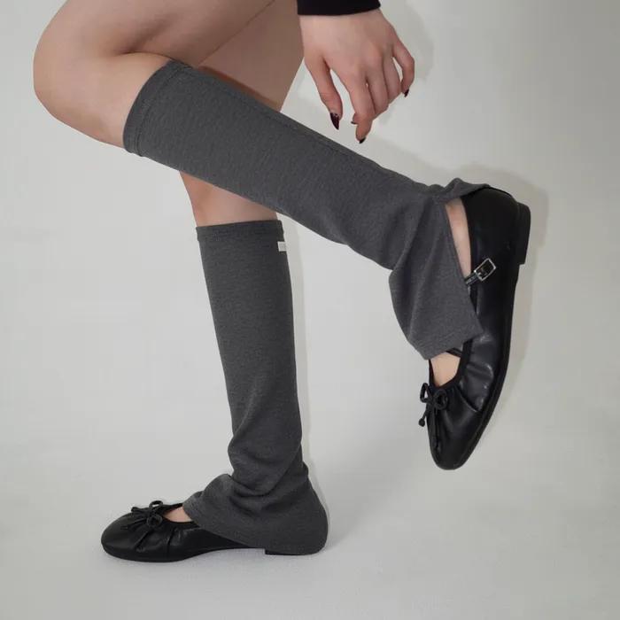 AIRY SLIT LEG WARMERS_CHARCOAL