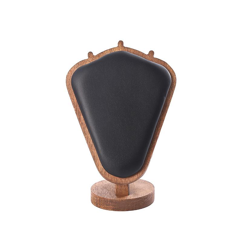 Goat horn necklace display stand portrait neck mold jewelry stand necklace jewelry window storage model stand