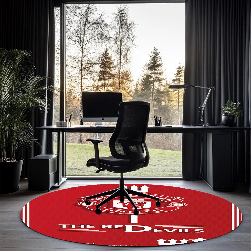 Manchester United Printed Round Rug Carpet Chair Rug Area Rug Entryway Doormats,for Office Chair Living Room Bedroom Kitchen Room.