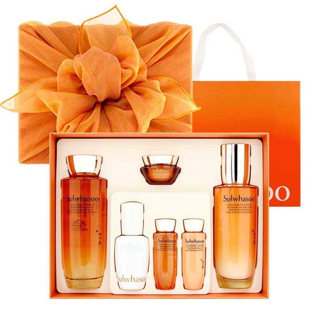 

Sulwhasoo Jaumsaeng 2-piece special set, luxury wrapping cloth gift packaging