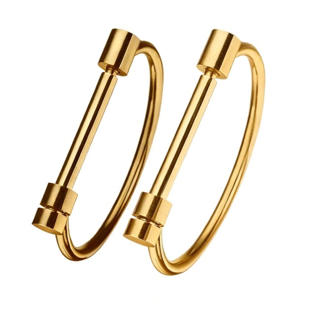 Women's Light Luxury Stainless Steel Horseshoe Bracelet - Non-fading, Simple, Versatile Fashion Wristband, European and American Style.
